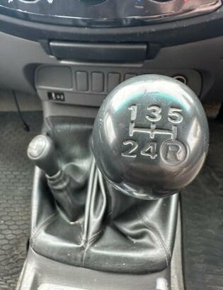Toyota Hilux 2.5cc Manual 4X4