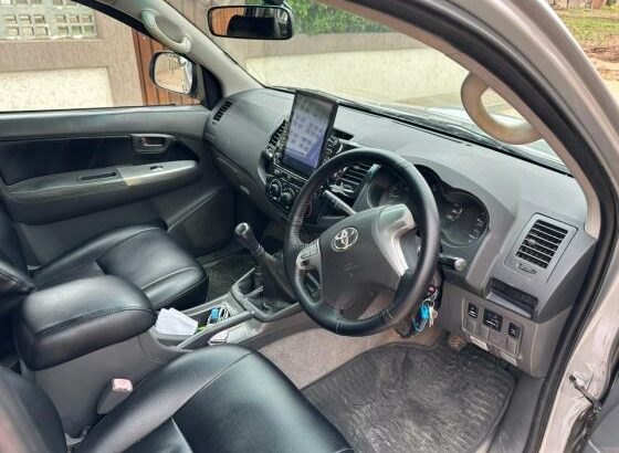 Toyota Hilux 2.5cc Manual 4X4