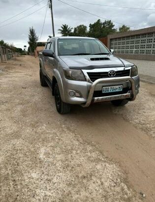 Toyota Hilux 2.5cc Manual 4X4