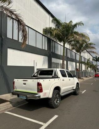 Toyota Hilux Dakar 2.5cc Diesel 4X4