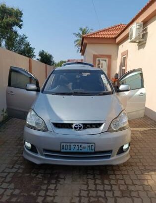 🚗 Toyota Ipsum 2004 | 7 Lugares | Motor 2.4 VVT-i   Preço justo por conforto, espaço e fiabilidade!