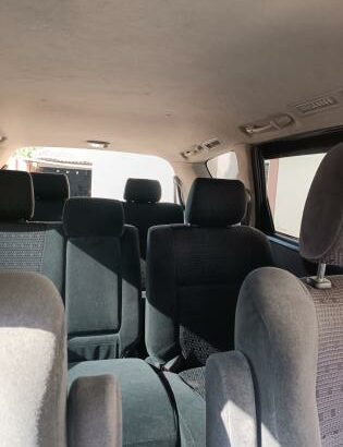 🚗 Toyota Ipsum 2004 | 7 Lugares | Motor 2.4 VVT-i   Preço justo por conforto, espaço e fiabilidade!