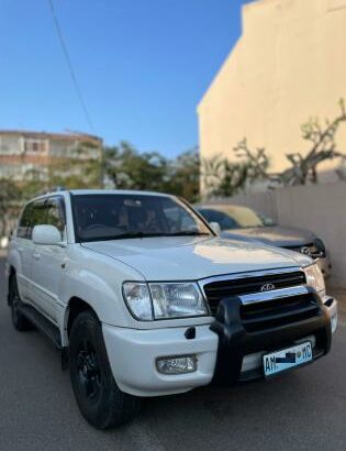 TOYOTA LAND CRUISER VX | MOTOR 4.7 V8 | AUTOMÁTICO 4X4 | 7 LUGARES | ESTADO NOVO