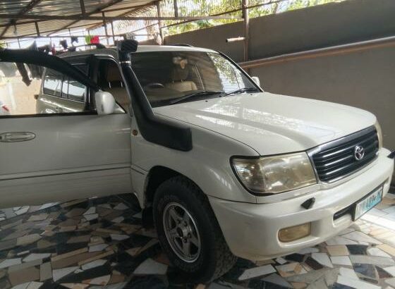 Toyota Landcruiser VX 4X4