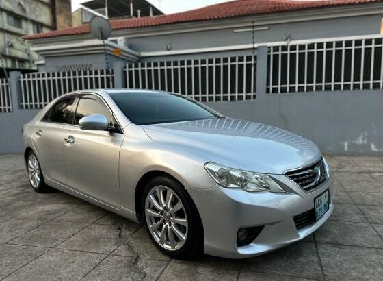 Toyota Mark X 2012/13 2.5 V6