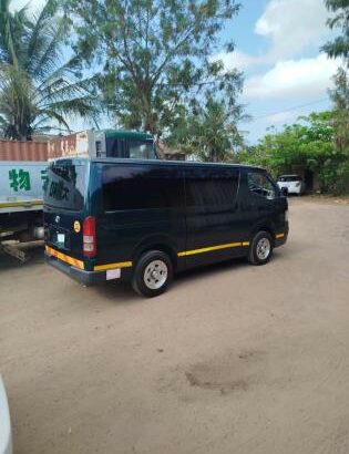 Toyota Quantum 2KD 3 Lugares