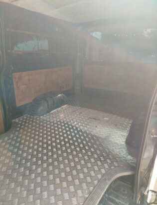 Toyota Quantum 2KD 3 Lugares