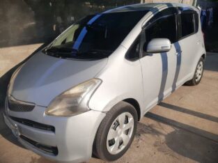 Toyota Ractis 2007 1.5