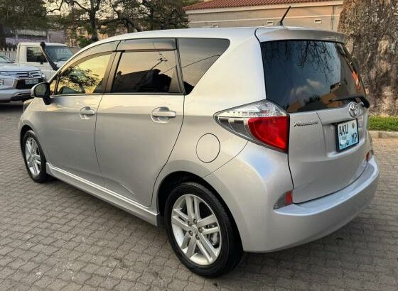 Toyota Ractis Sport 2012 1.5 Recém Chegado