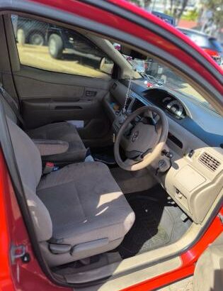 Toyota Raum  Legal  Motor 1.5 Cc Transmissão Automática  Cor vermelha  Suspensão Boa  Ac Gela Pronto a Viajar  Localização Cidade de Maputo  Preço :21