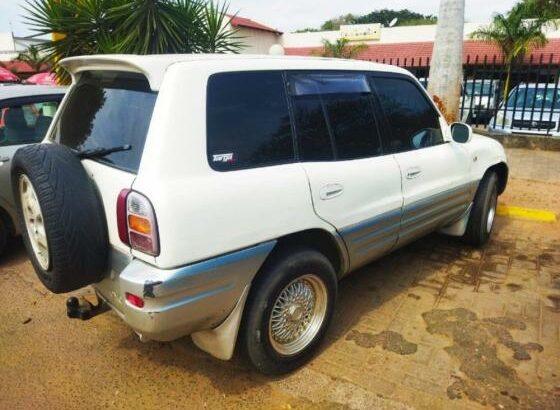 Toyota Rav4 1998 2.0 4WD