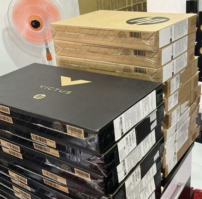 Laptop HP 15 i5 12th 8GB RAM 512GB SSD 15.6” Touchscreen Selados IVA incluso