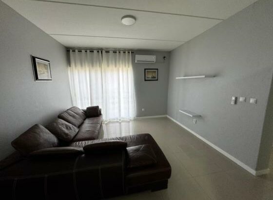 APT T2 na Casa Jovem – Costa do Sol – Directo proprietário