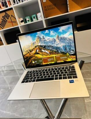 Hp Elite book 840 14 inch Notebook PC Touch Machine Intel Core I5-1335U (12 CPUs) 1.30 GHZ , 13th generation,16 GB DDR5 SDRAM ,512 GB SSD NVMe .14 pol