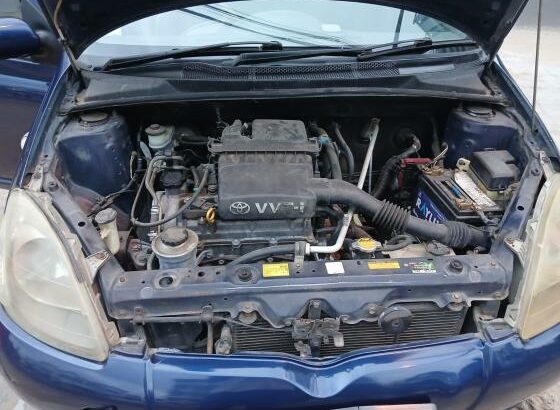 Vitz 2001 motor 1.0 automático