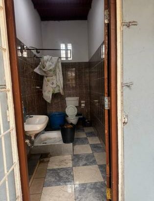 Baixou vivenda Independente próximo do Museu da revolução