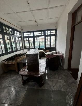 Baixou vivenda Independente próximo do Museu da revolução