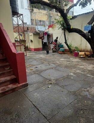 Baixou vivenda Independente próximo do Museu da revolução