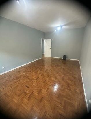 Oportunidade pra investir Vende-se AP T3 nas pracetas da Versalhes