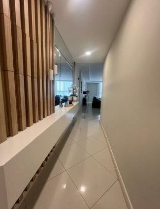 Arrenda-se Ap T4 MOBILADO n beach front condomínio n Marginal