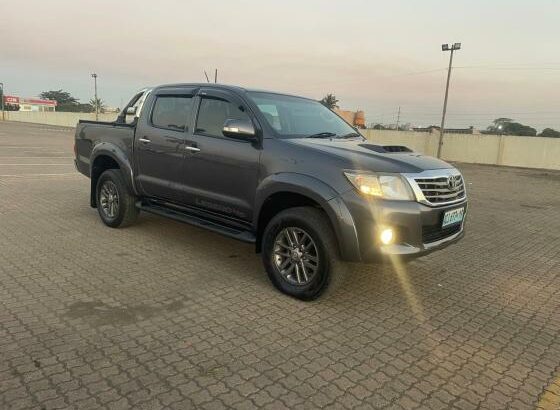 TOYOTA | HILUX D-4D | 2013 | AUTOMÁTICA | 4×4