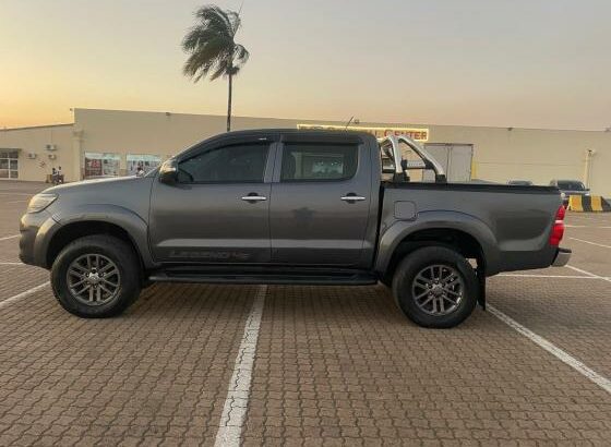 TOYOTA | HILUX D-4D | 2013 | AUTOMÁTICA | 4×4