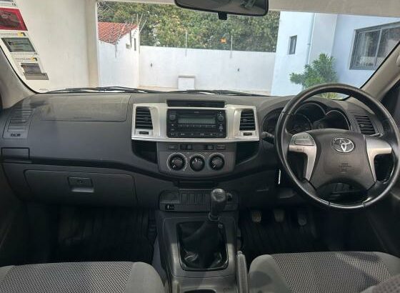 Toyota | Hilux D-4D | 2014 | Manual | 3.0 | Difflocker