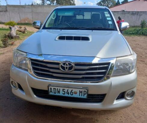 Toyota | Hilux D-4D | 2014 | Manual | 3.0 | Difflocker