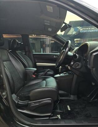 Recém chegado Nissan X-Trail 2012