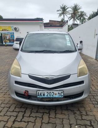 Toyota Ractis 2007 Em bom estado de conservação