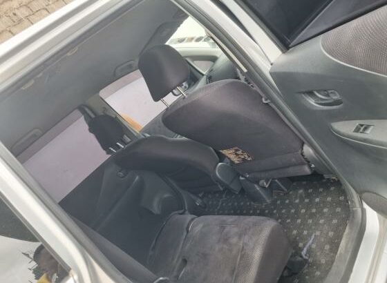 Toyota Ractis 2007 Em bom estado de conservação