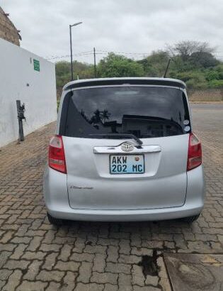 Toyota Ractis 2007 Em bom estado de conservação