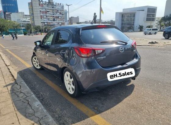 Mazda demio sport Turbo Diesel 2015