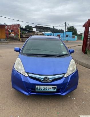 Honda FIT Hybrid 2012 SporT