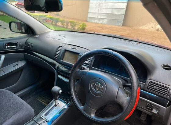 Toyota Allion 2004 – Impecável