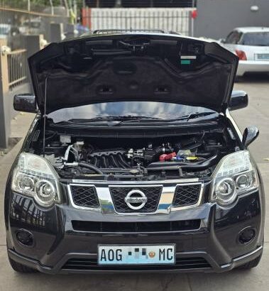 Recém chegado Nissan X-Trail 2012