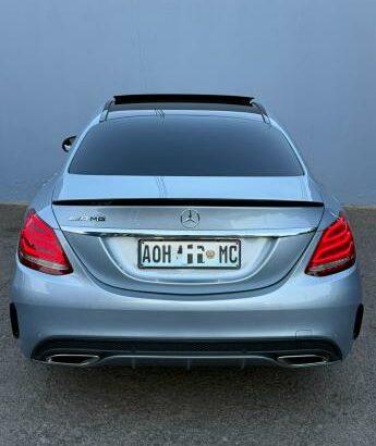 Mercedes-Benz C200 AMG LINE 2016 Recém Chegado