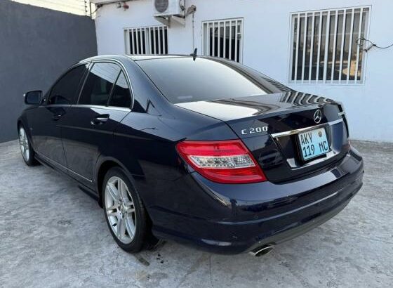 Mercedes-Benz C200 2009