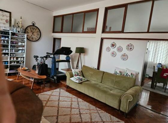 Vende se moradia duplex tipo 4 com suite.mais 3wc  aquelas eskina com quintal maior no bairro da coop