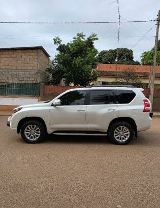 recém importado Toyota landcruiser vx