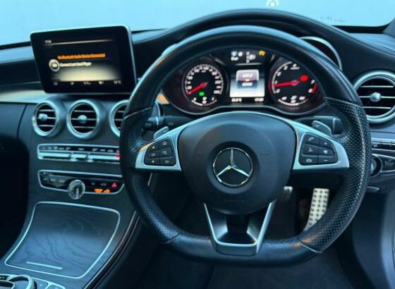 acaba de chegar Mercedes Benz c200 Amg