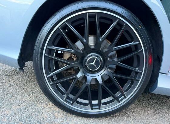 acaba de chegar Mercedes Benz c200 Amg