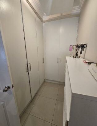 Vende-se Moradia Tipo 3 no Condomínio Esperança