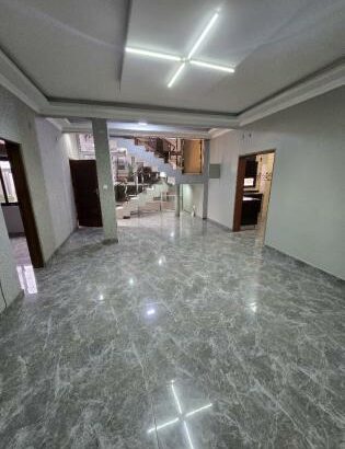 Vende-se Duplex Tipo 4 na Matola