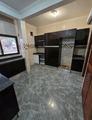 Vende-se Duplex Tipo 4 na Matola