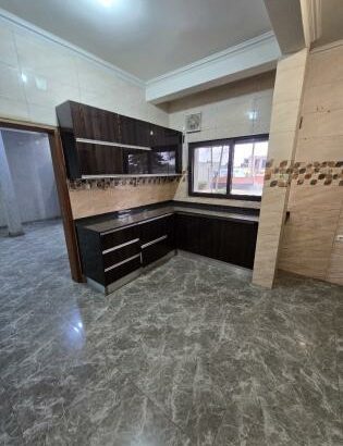 Vende-se Duplex Tipo 4 na Matola