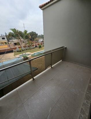 Vende-se Duplex Tipo 4 na Matola