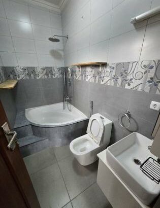 Vende-se Duplex Tipo 4 na Matola