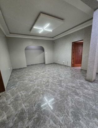 Vende-se Duplex Tipo 4 na Matola