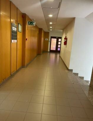 Arrenda-se escritório no edifício jat
